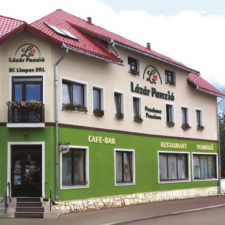 Lazar Pension & Restaurant Gheorgheni  Buitenkant foto