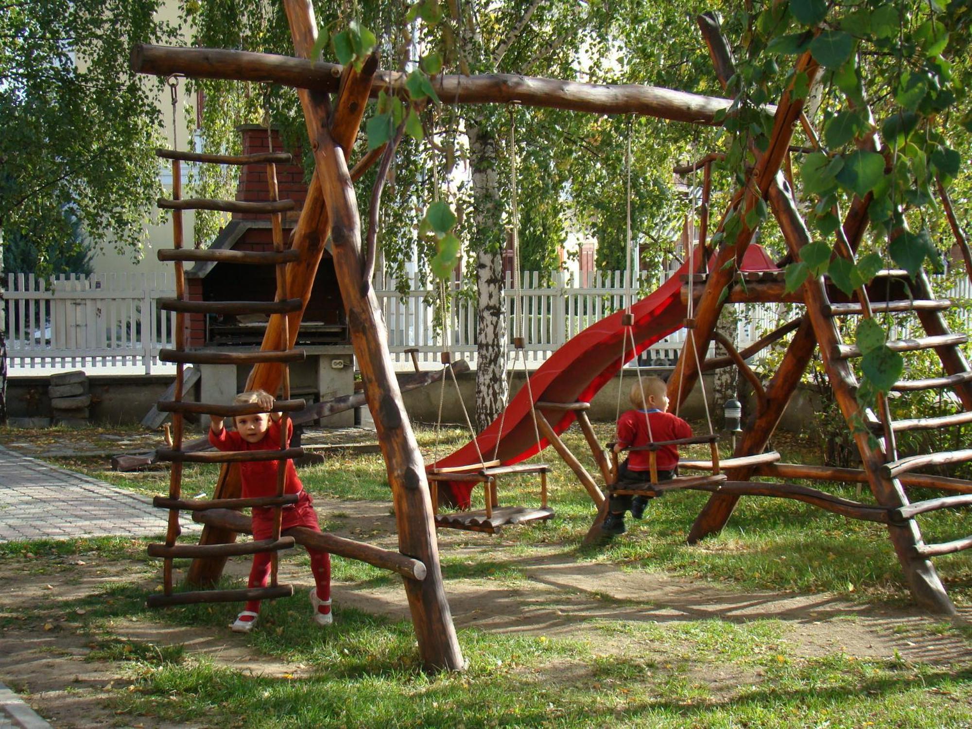 Lazar Pension & Restaurant Gheorgheni  Buitenkant foto
